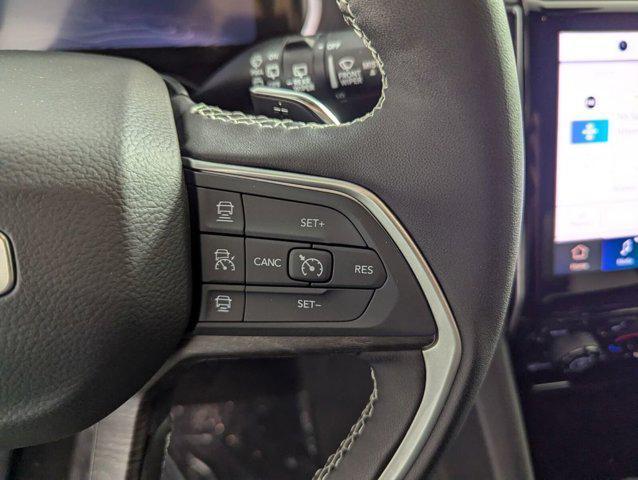 new 2025 Jeep Grand Cherokee car, priced at $37,091