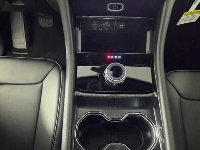 new 2026 Jeep Grand Cherokee car, priced at $44,019