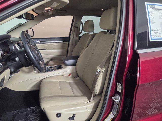 used 2017 Jeep Grand Cherokee car, priced at $12,673