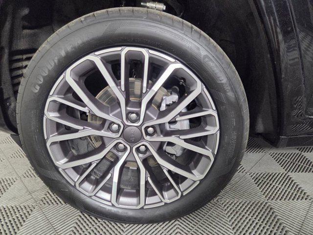 used 2025 Jeep Grand Cherokee L car, priced at $48,788