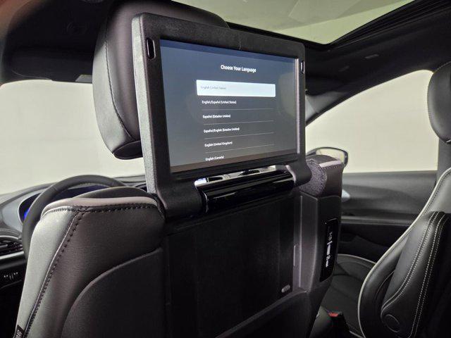 new 2026 Chrysler Pacifica car, priced at $45,078