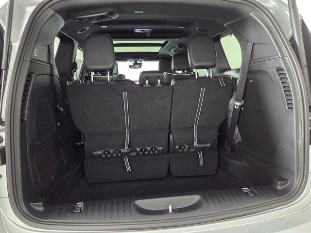 new 2026 Chrysler Pacifica car, priced at $45,078