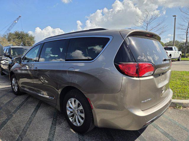 used 2017 Chrysler Pacifica car, priced at $11,988