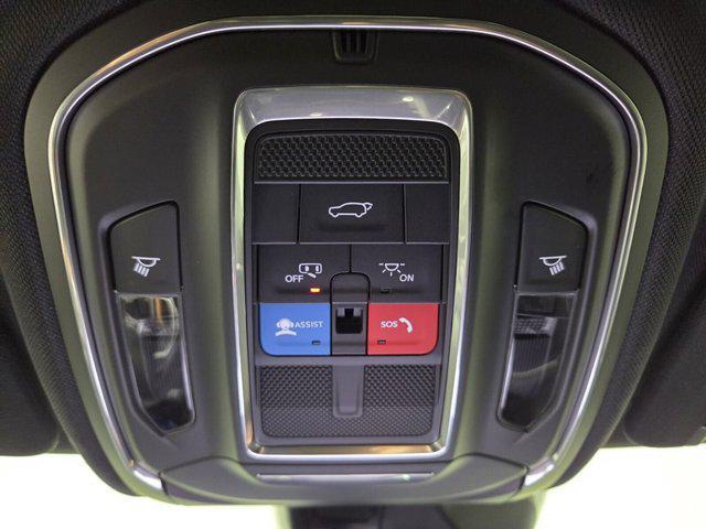 new 2026 Jeep Grand Cherokee car, priced at $37,194