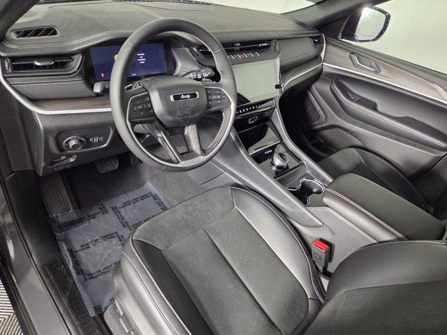 new 2026 Jeep Grand Cherokee car, priced at $37,194