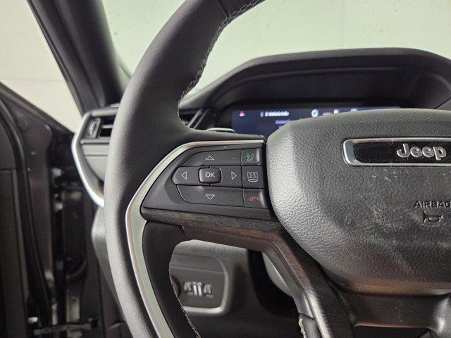 new 2026 Jeep Grand Cherokee car, priced at $37,194