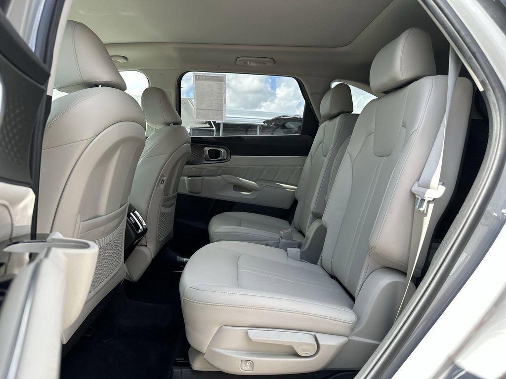 used 2023 Kia Sorento car, priced at $27,973