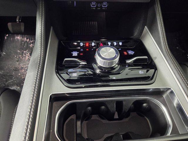 new 2026 Jeep Grand Wagoneer L car, priced at $85,781