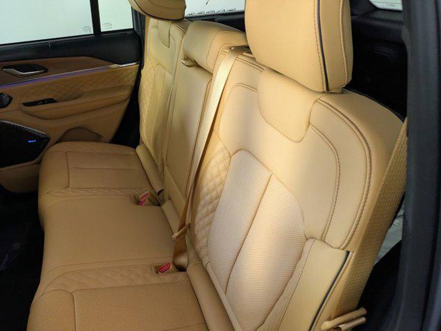 new 2025 Jeep Grand Cherokee car, priced at $58,461