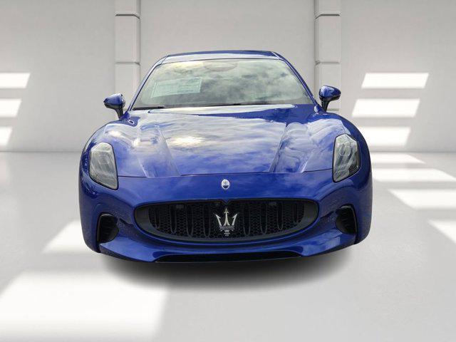 new 2025 Maserati GranTurismo Folgore car, priced at $212,100