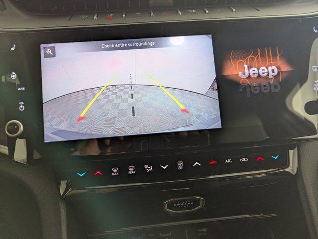 new 2026 Jeep Grand Cherokee car, priced at $37,194