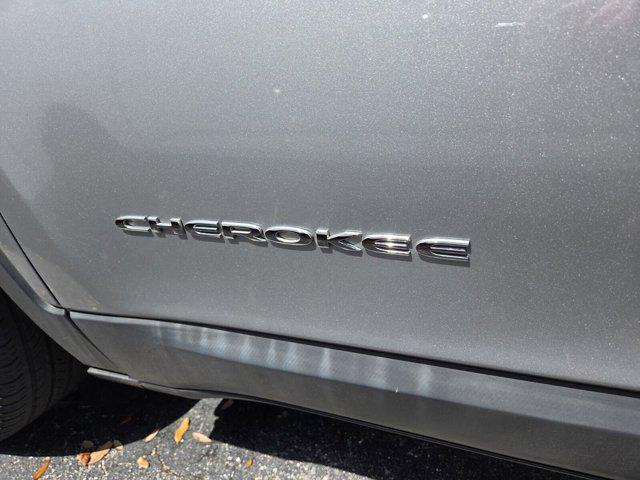 used 2017 Jeep Cherokee car, priced at $12,988