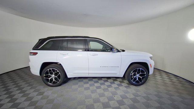 new 2025 Jeep Grand Cherokee car, priced at $56,922