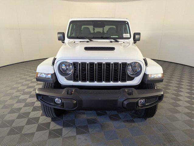 new 2026 Jeep Gladiator car, priced at $40,412