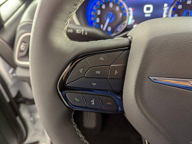 new 2026 Chrysler Pacifica car, priced at $39,418