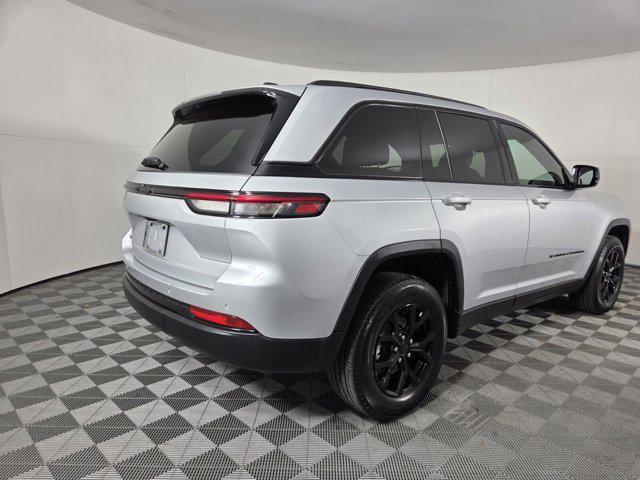 used 2025 Jeep Grand Cherokee car, priced at $29,888
