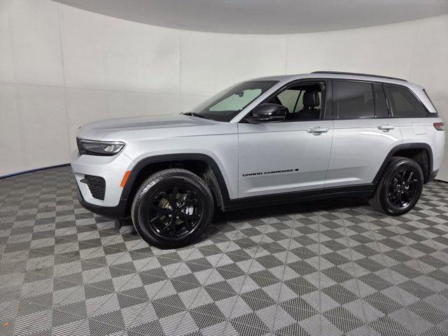 used 2025 Jeep Grand Cherokee car, priced at $29,888
