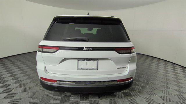 new 2025 Jeep Grand Cherokee car, priced at $27,870