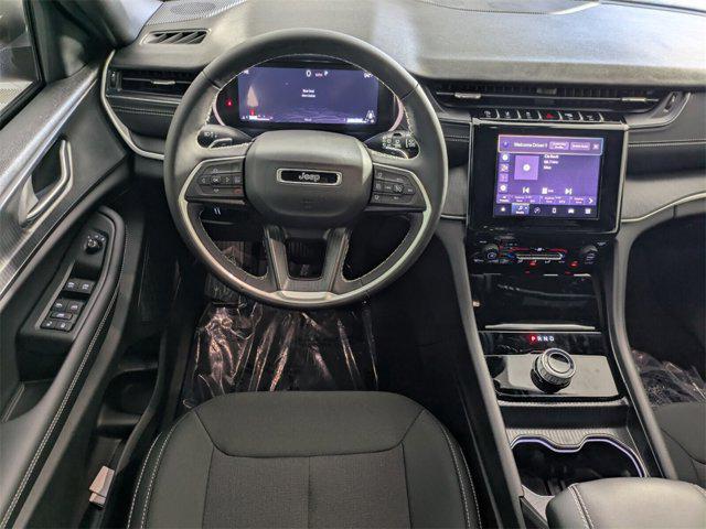 new 2025 Jeep Grand Cherokee car, priced at $27,870