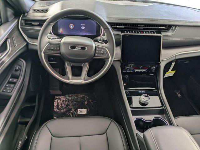 new 2025 Jeep Grand Cherokee car, priced at $34,105