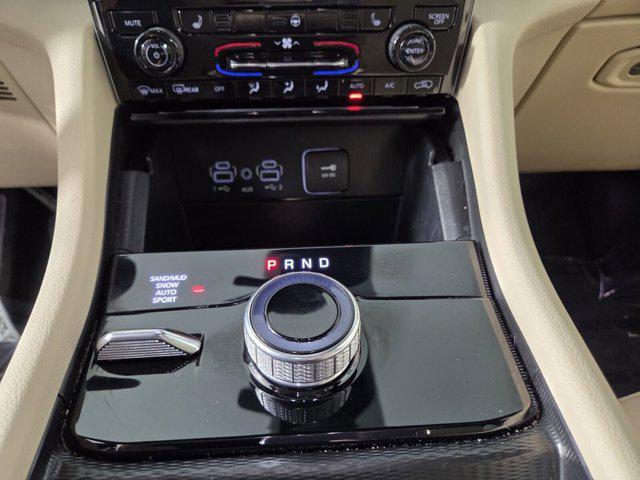 used 2025 Jeep Grand Cherokee car, priced at $32,388