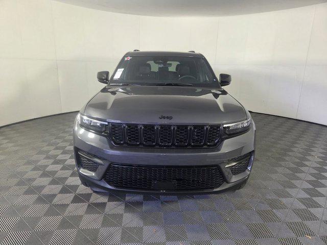 new 2025 Jeep Grand Cherokee car, priced at $30,519