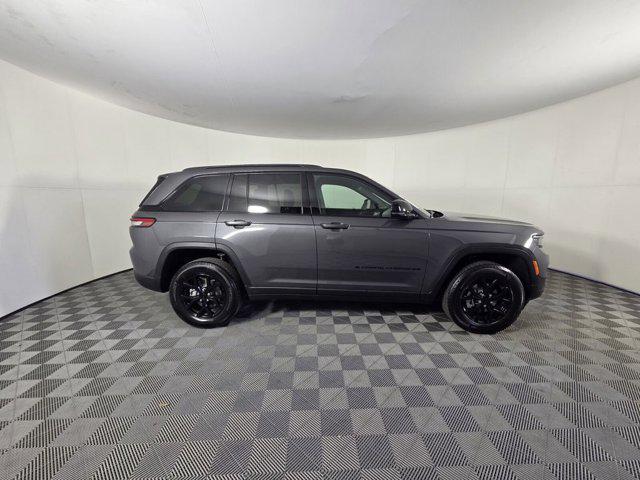 new 2025 Jeep Grand Cherokee car, priced at $30,519