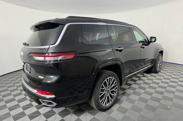 new 2025 Jeep Grand Cherokee L car, priced at $58,190