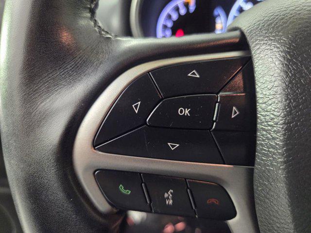 used 2022 Jeep Grand Cherokee car, priced at $19,988