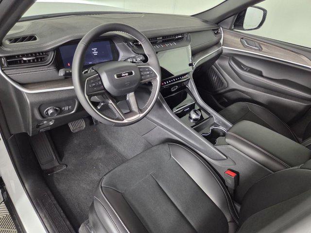 new 2026 Jeep Grand Cherokee car, priced at $37,108