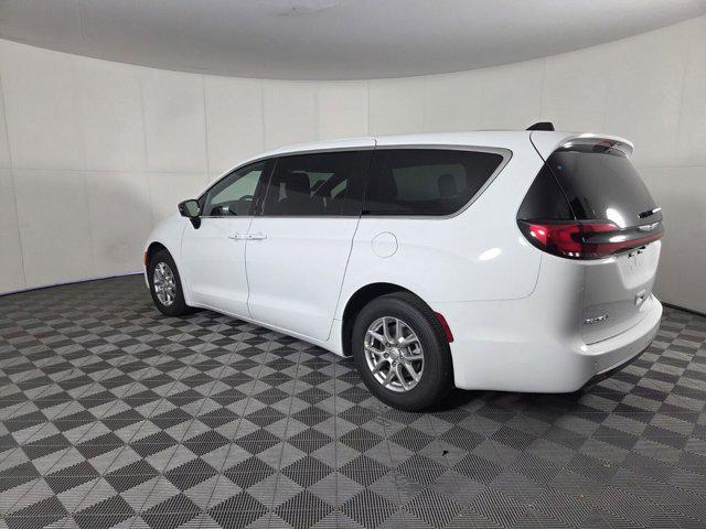 new 2026 Chrysler Pacifica car, priced at $39,988