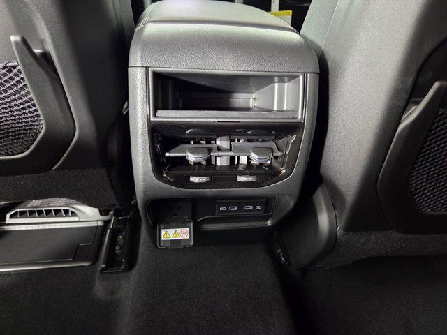 new 2026 Jeep Grand Cherokee car, priced at $36,658