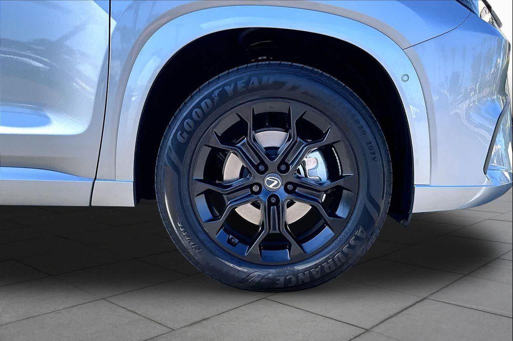new 2026 Lexus TX 350 car, priced at $67,892