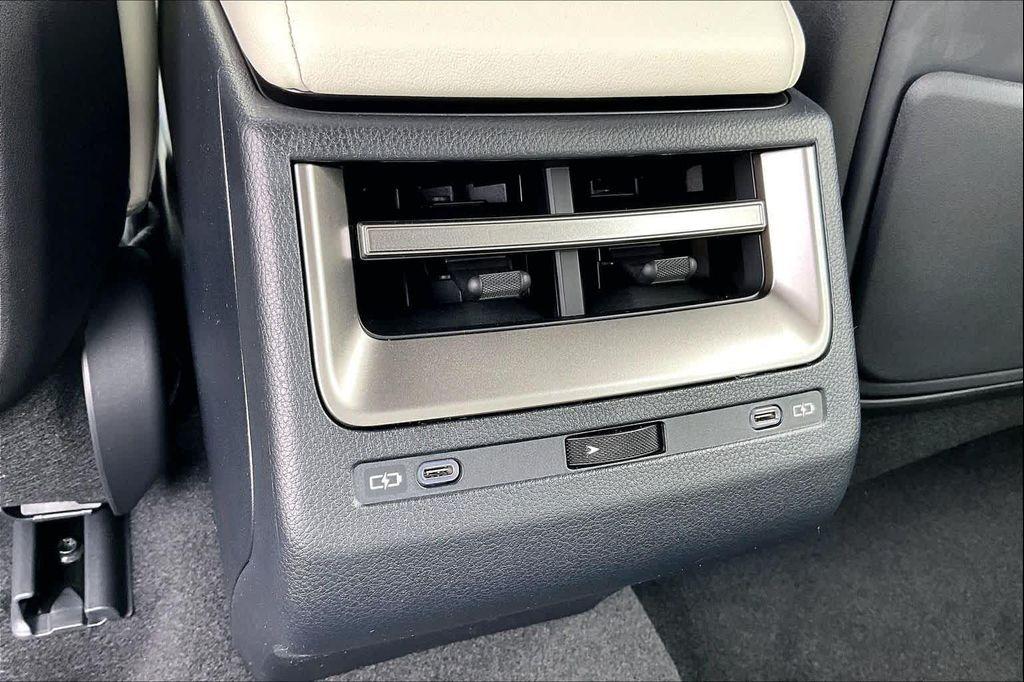new 2026 Lexus ES 350e car, priced at $52,772