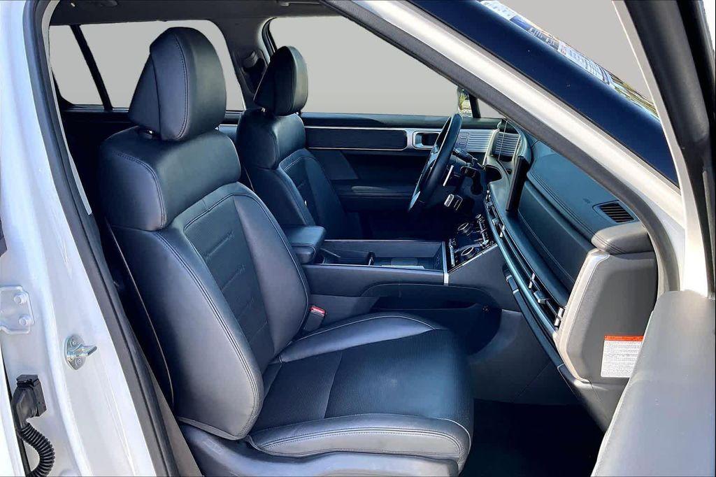 used 2024 Hyundai Santa Fe car, priced at $33,307