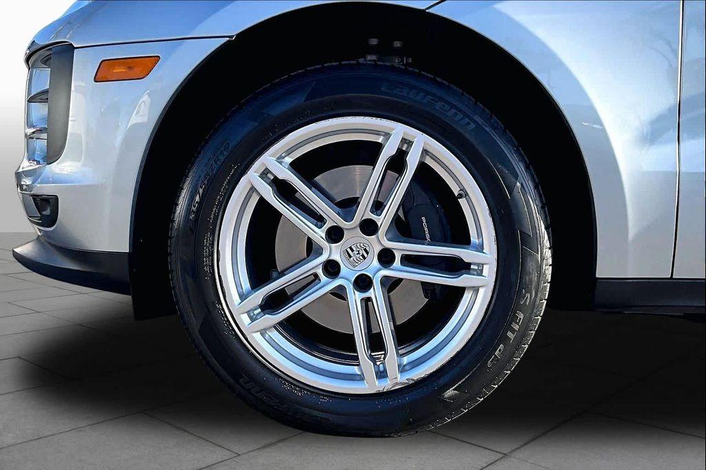 used 2020 Porsche Macan car, priced at $24,087