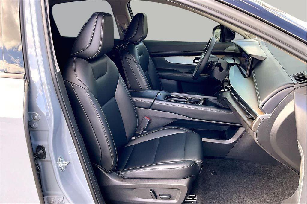 used 2025 Nissan Murano car, priced at $32,440