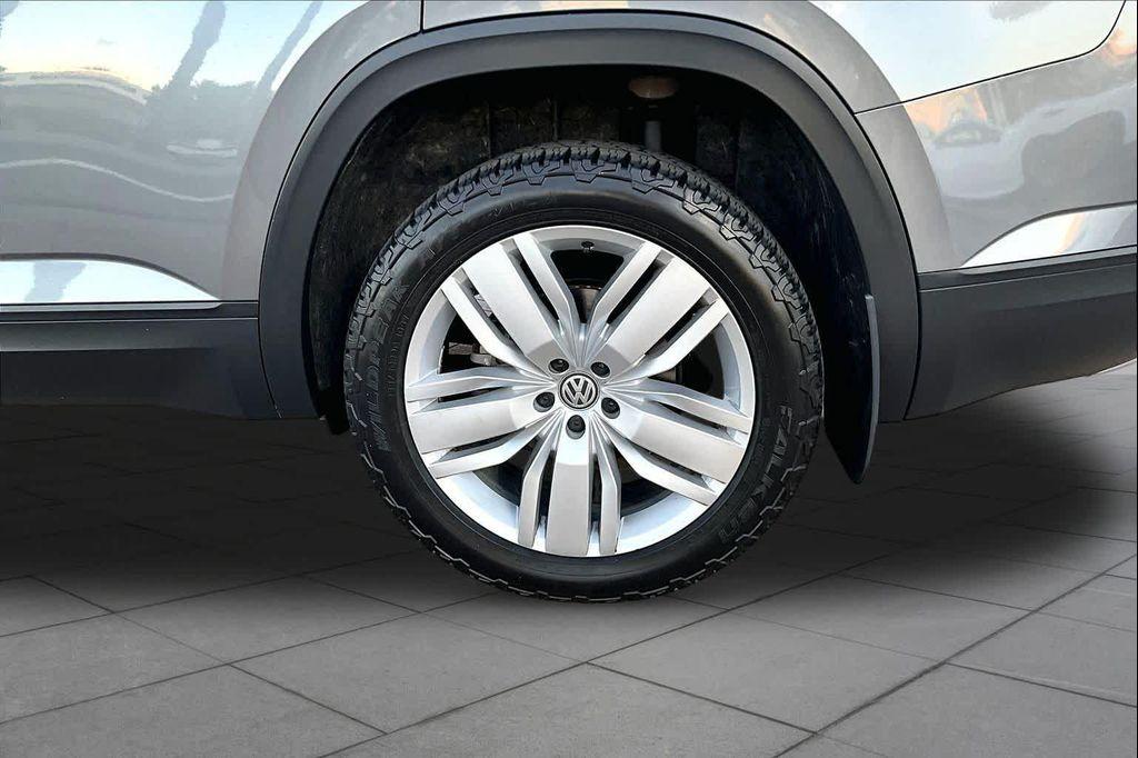 used 2019 Volkswagen Atlas car, priced at $16,717
