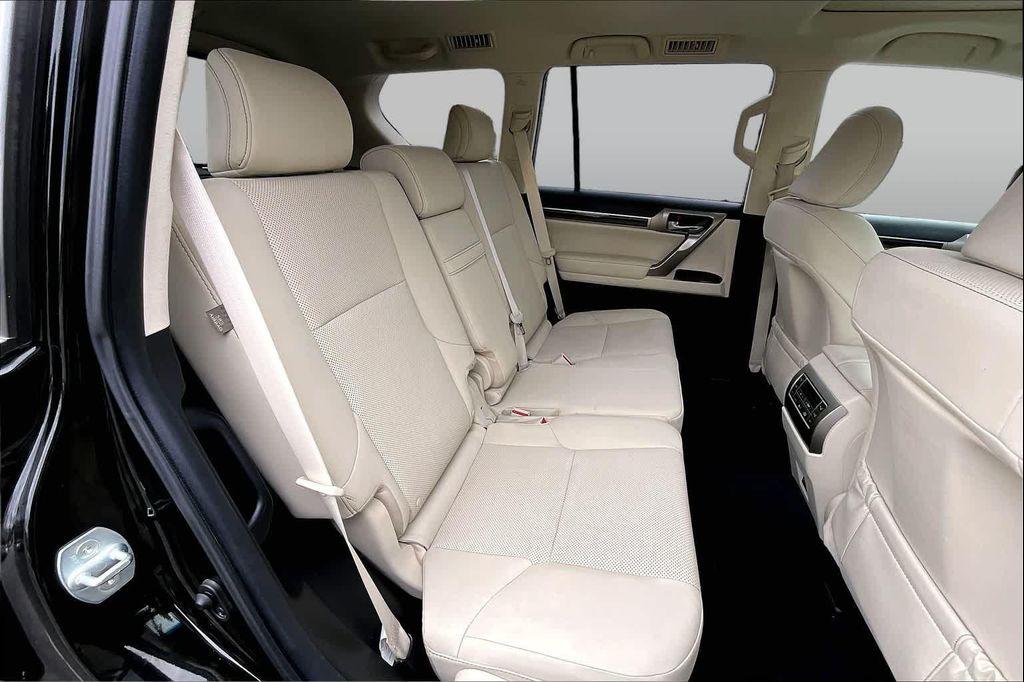 used 2020 Lexus GX 460 car, priced at $43,080