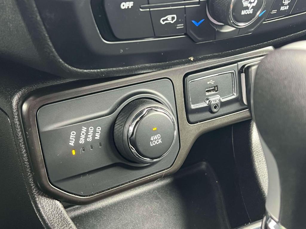 used 2023 Jeep Renegade car, priced at $17,495