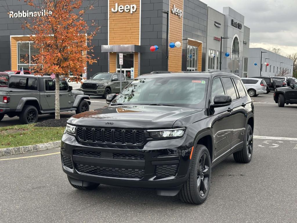 new 2025 Jeep Grand Cherokee L car, priced at $46,875