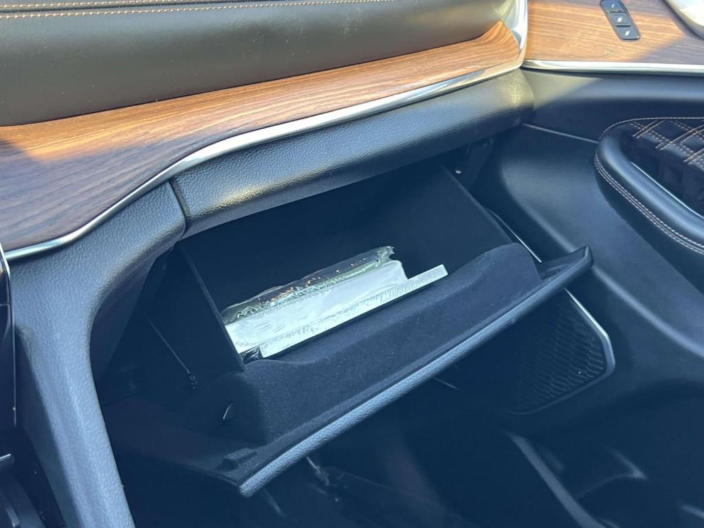 used 2023 Jeep Grand Cherokee L car, priced at $38,595