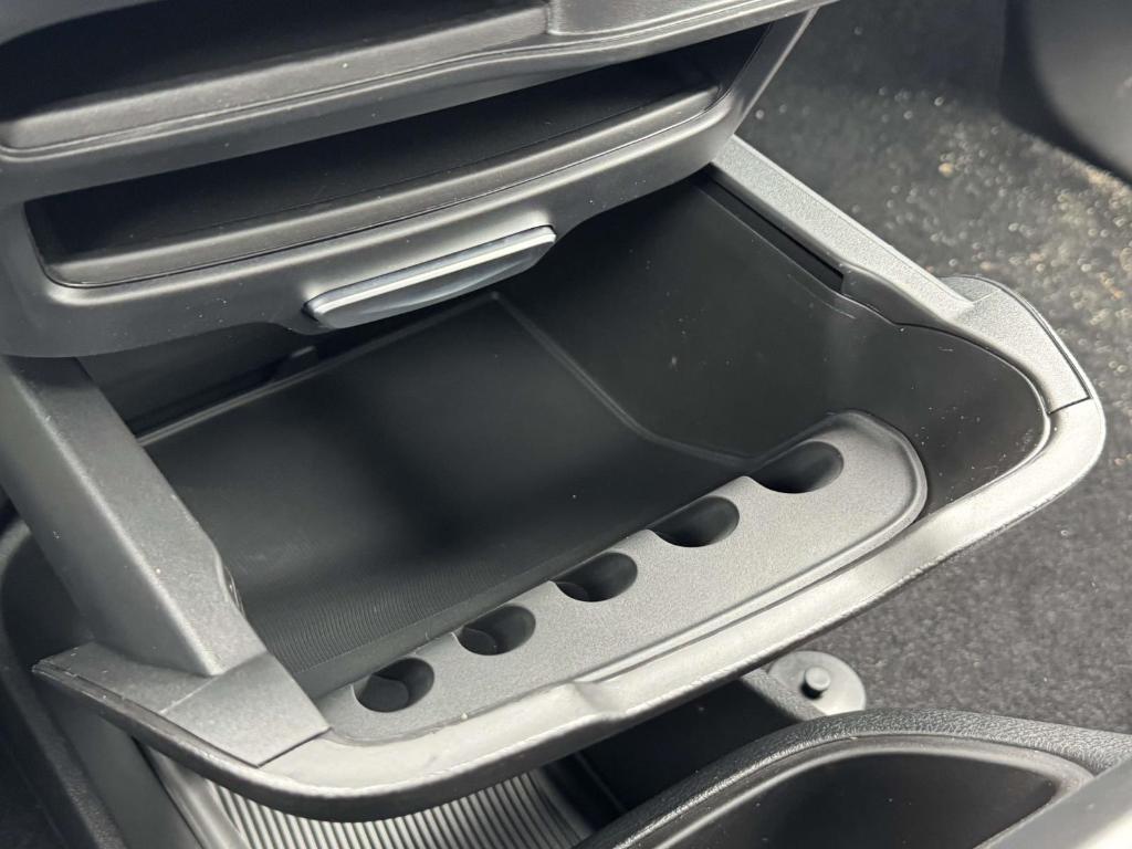 new 2026 Chrysler Pacifica car, priced at $43,645