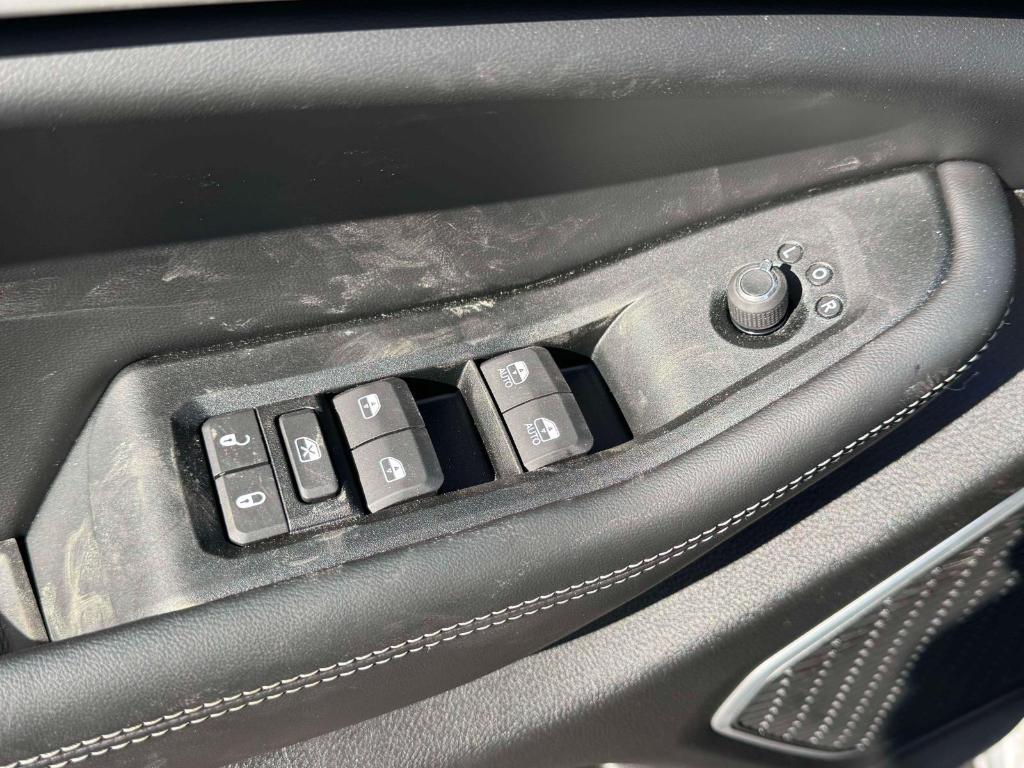 new 2026 Jeep Grand Cherokee car, priced at $48,930