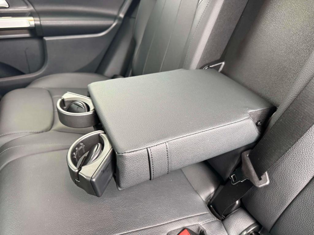 used 2024 Mercedes-Benz GLB 250 car, priced at $27,995