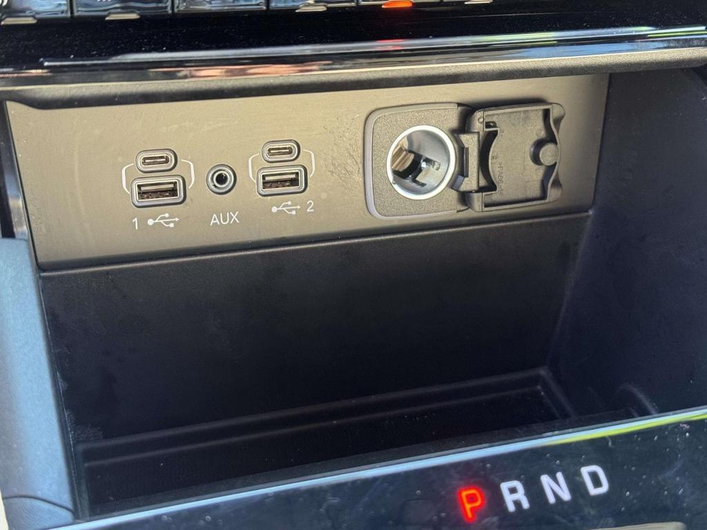 used 2024 Jeep Grand Cherokee car, priced at $35,995