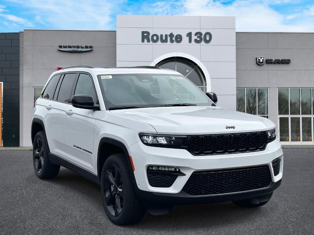new 2025 Jeep Grand Cherokee car, priced at $53,340