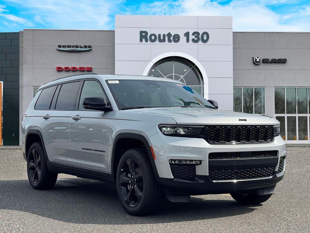new 2025 Jeep Grand Cherokee L car, priced at $52,330