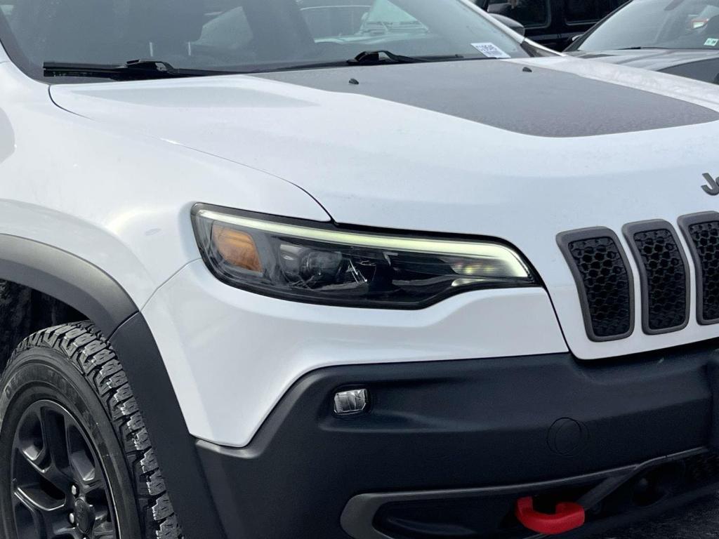 used 2021 Jeep Cherokee car, priced at $21,995