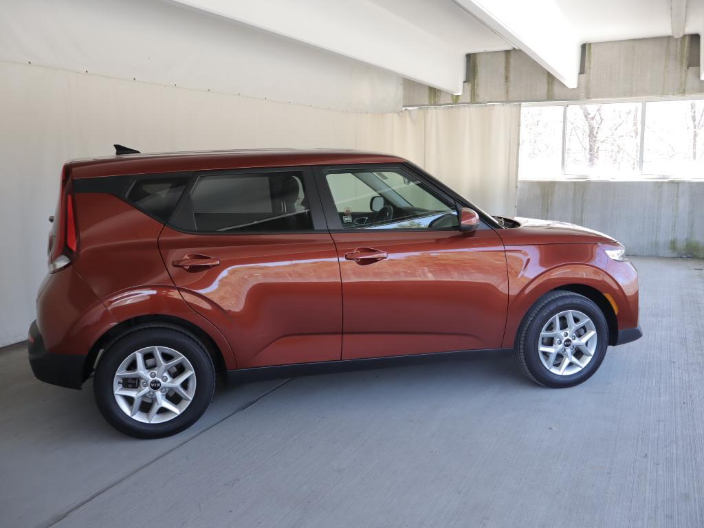 used 2021 Kia Soul car, priced at $16,490